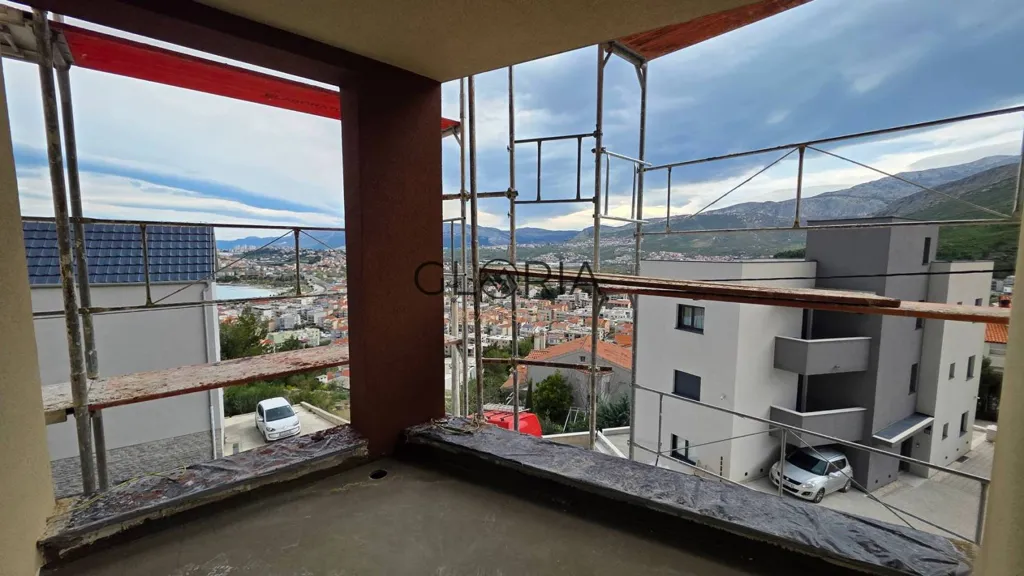 Balcone - 2-Bedroom Apartment with Panoramic View in Podstrana