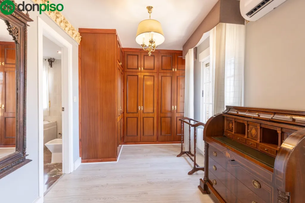 Entrée - Luxury Detached House with Pool in Zubia