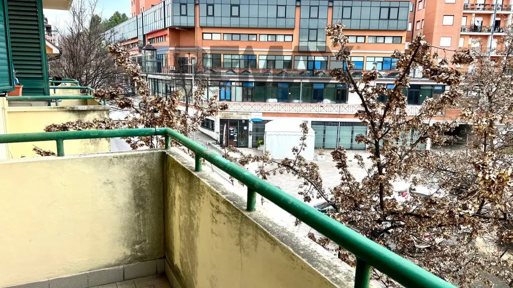 Balcon - Spacious Apartment with Balcony in Chieti