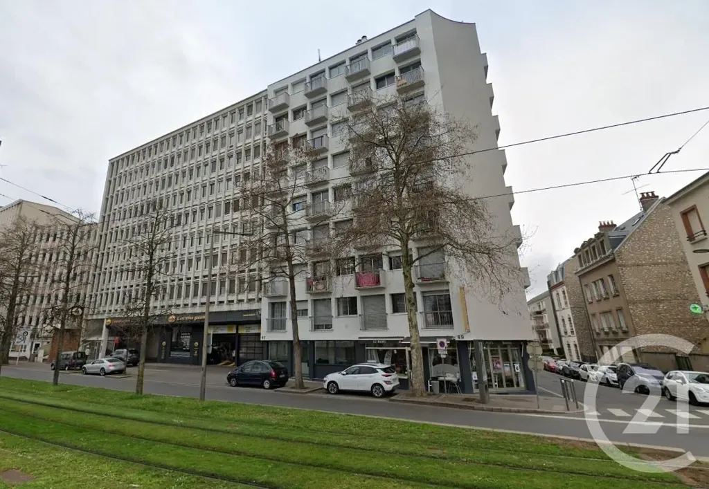Välivaade - Studio with Balcony in Orléans Centre