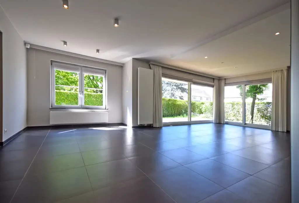 Appartement 3 pièces à Roeselare