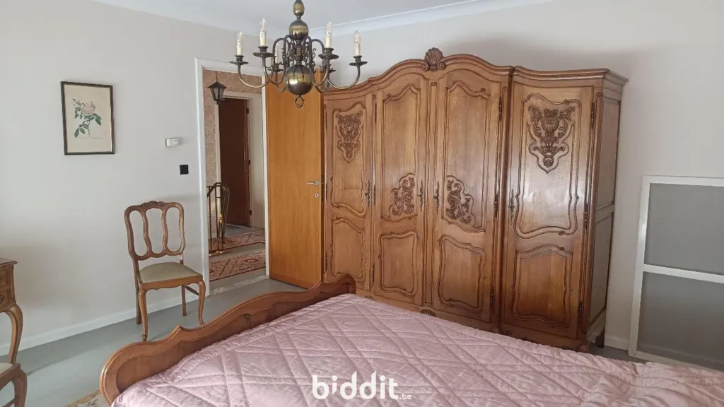 Magamistoad - Detached House with Garden in Well-located Area