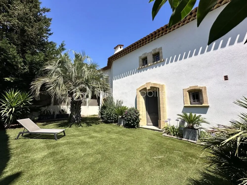 Aed - Prestigious Villa with Pool in Petit Juas