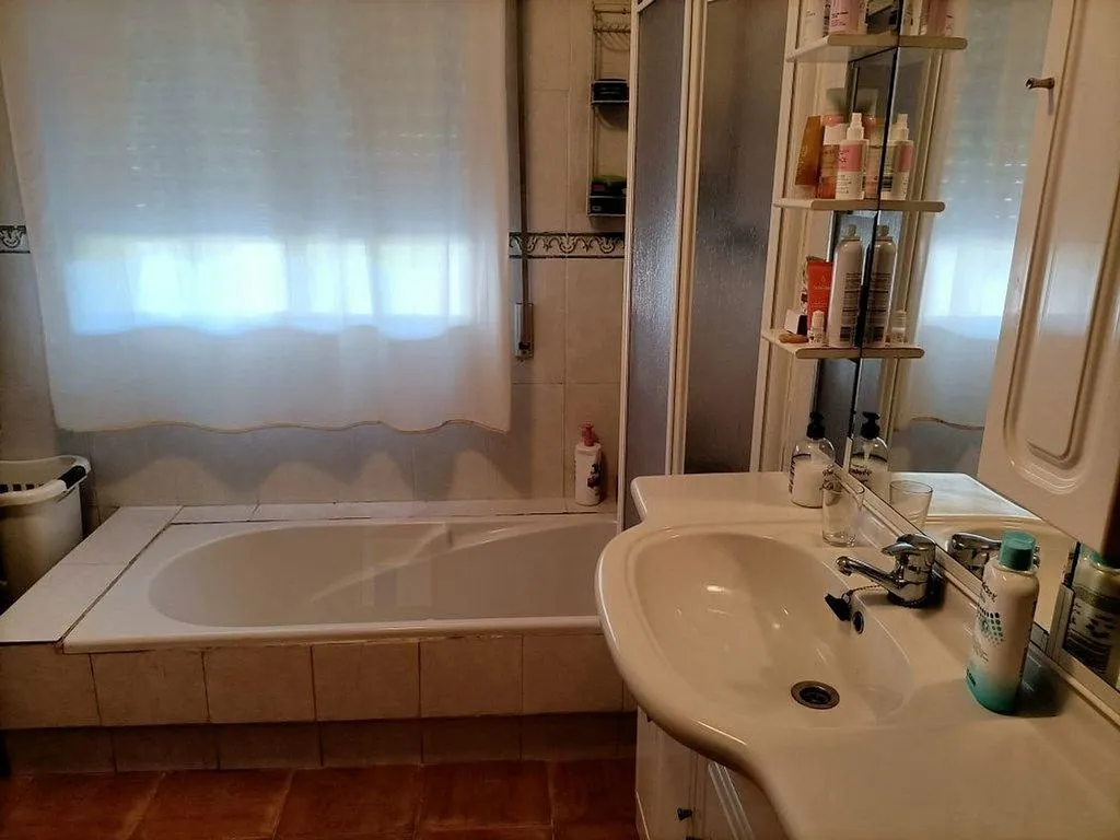 Salles de bain - Chalet with Air Conditioning in Las Vaguadas