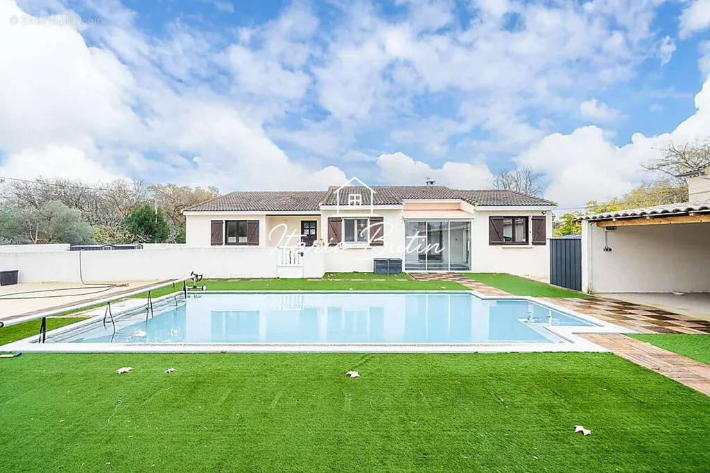 Bassein - Contemporary Villa with Pool in Ceyras