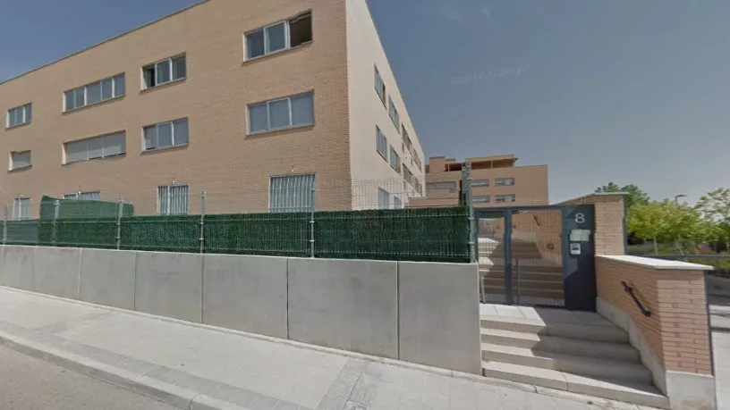 Välivaade - Garage with Parking in Villalbilla, Madrid