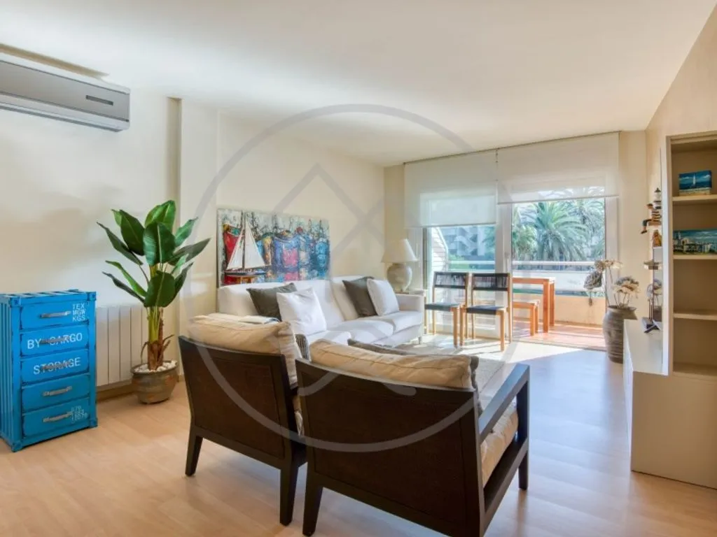 Elutuba - Luxury Duplex with Seafront View in Calonge