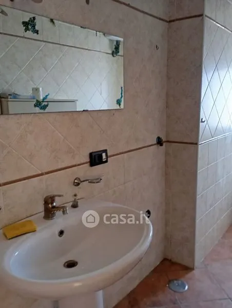 Salles de bain - Rented Flat with Balcony in Bagnoli, Naples
