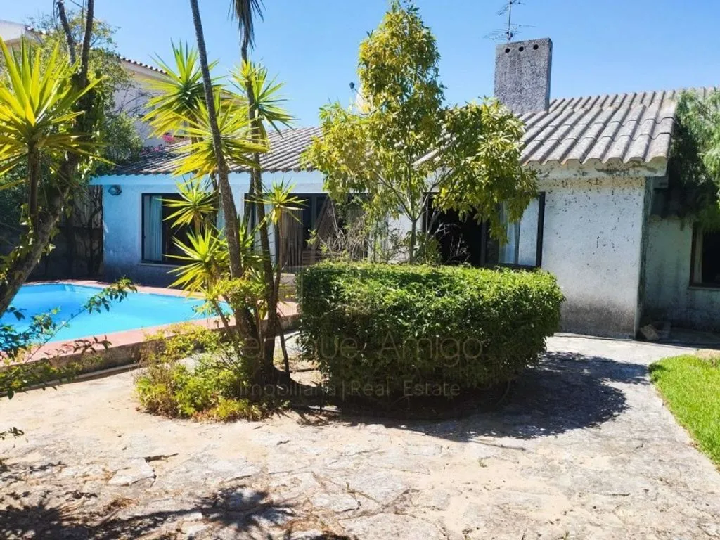 Pool - Isolated Luxury House with Pool in Sesimbra