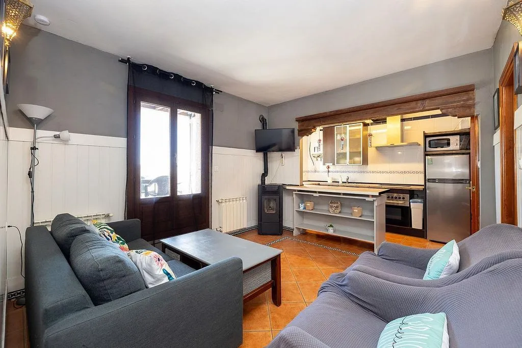 Séjour - Trevélez Apartment with Terraced Views