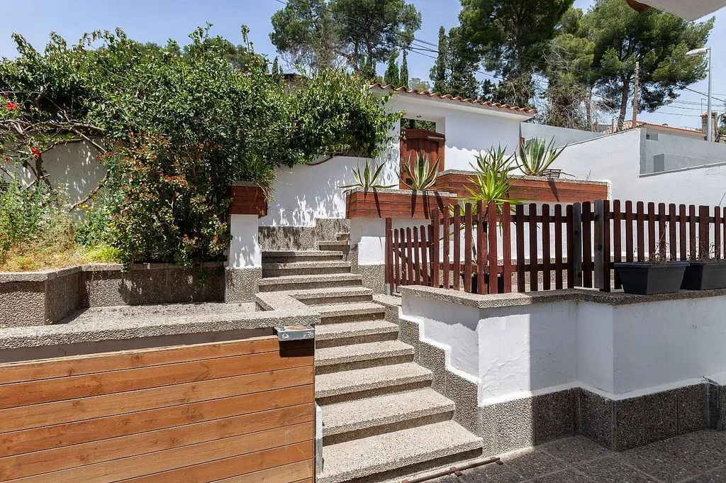 Stanze - Chalet with Pool in Montemar