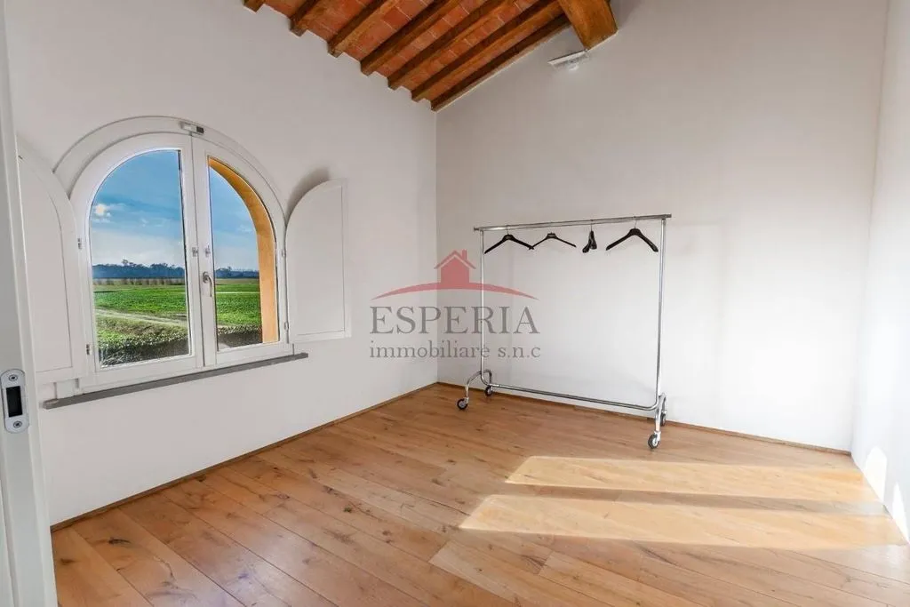 Toad - Luxury Terraced House with Garden in San Giuliano Terme