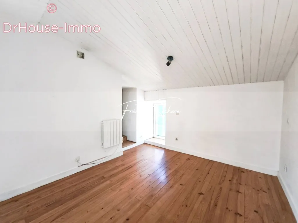 Toad - Stone House with Potential in Villedoux