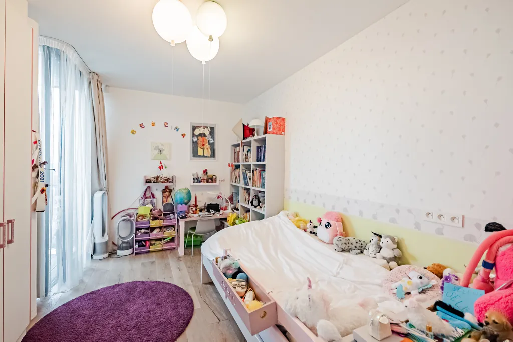 Bedrooms - 6-bedroom apartment in Prague