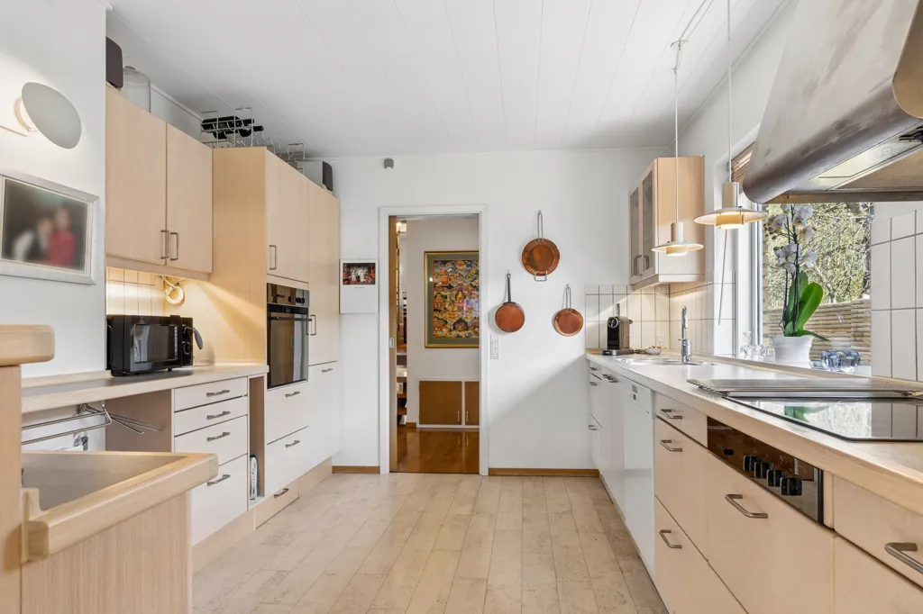 Köök - Charming Villa with Carport in Værløse