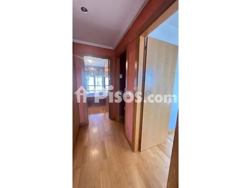 Esik - Accessible Flat with Balcony in León