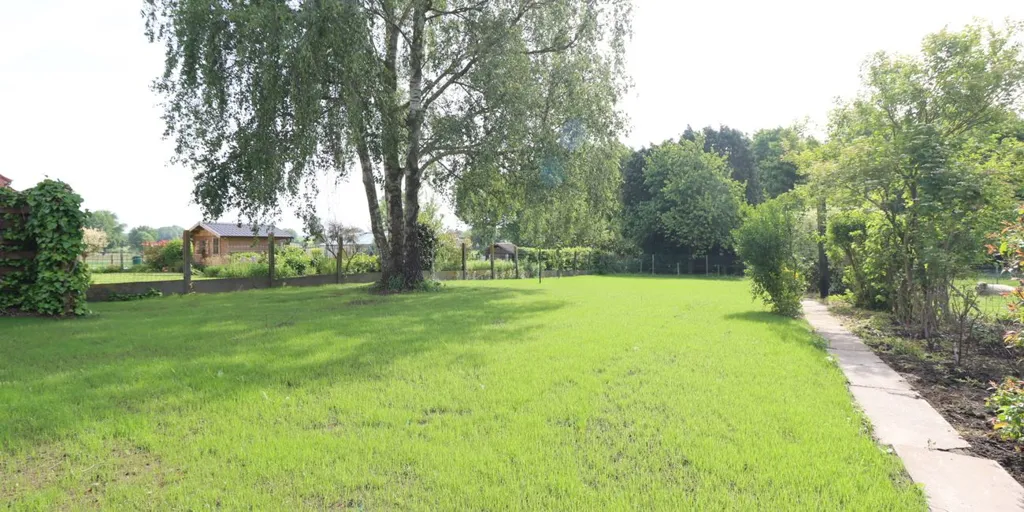 Jardin - Villa Indépendante avec Jardin à Forest
