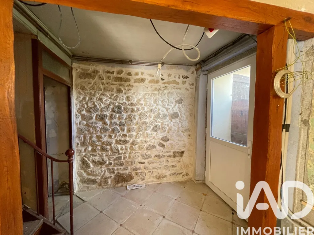 Toad - Rustic Maison à Rénover in Servant