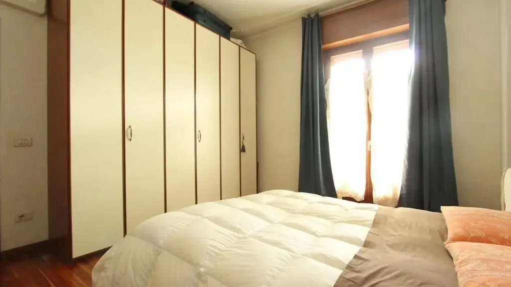 Chambres - Rustic-Style Apartment with Balcony in Verona