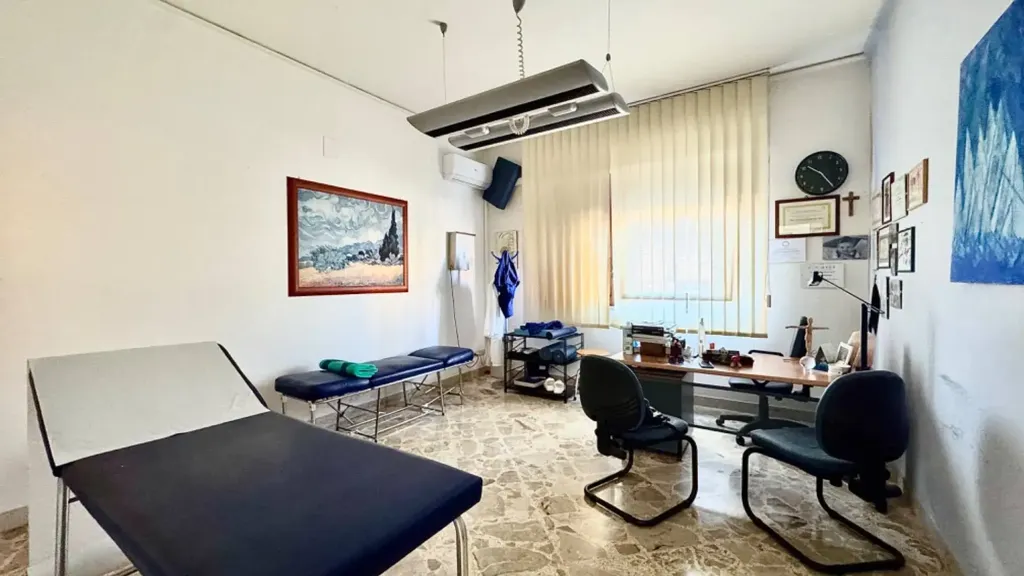 Kabinet - Apartment with Balcony in Central Palermo