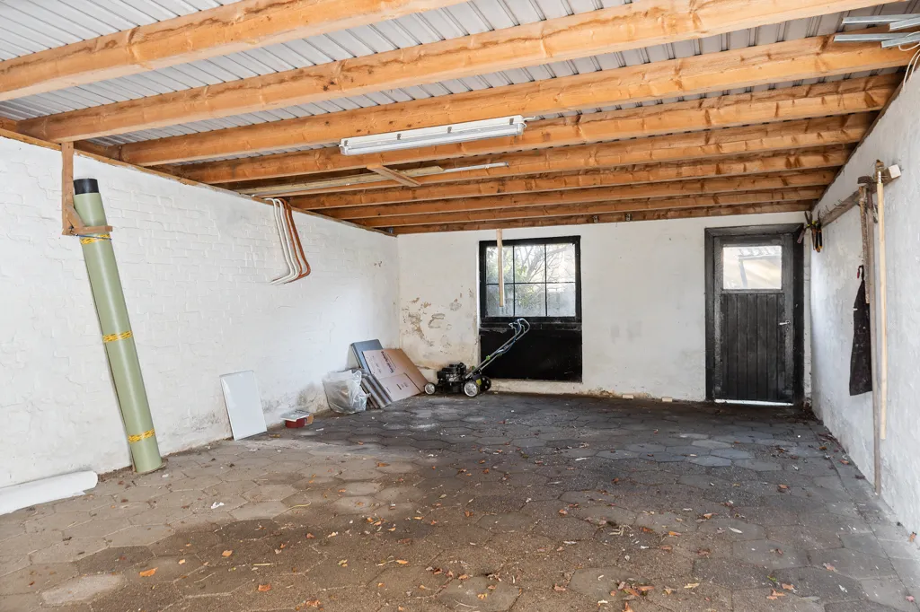 garage