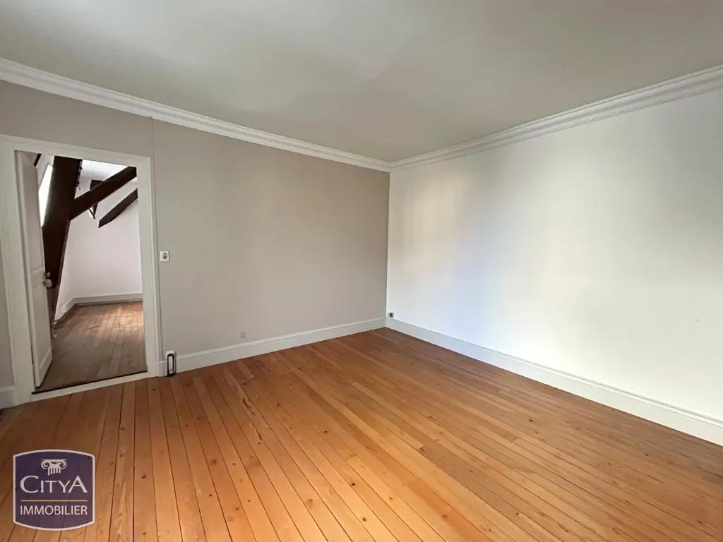 Stanze - Bright 4-Piece Apartment in Bourges