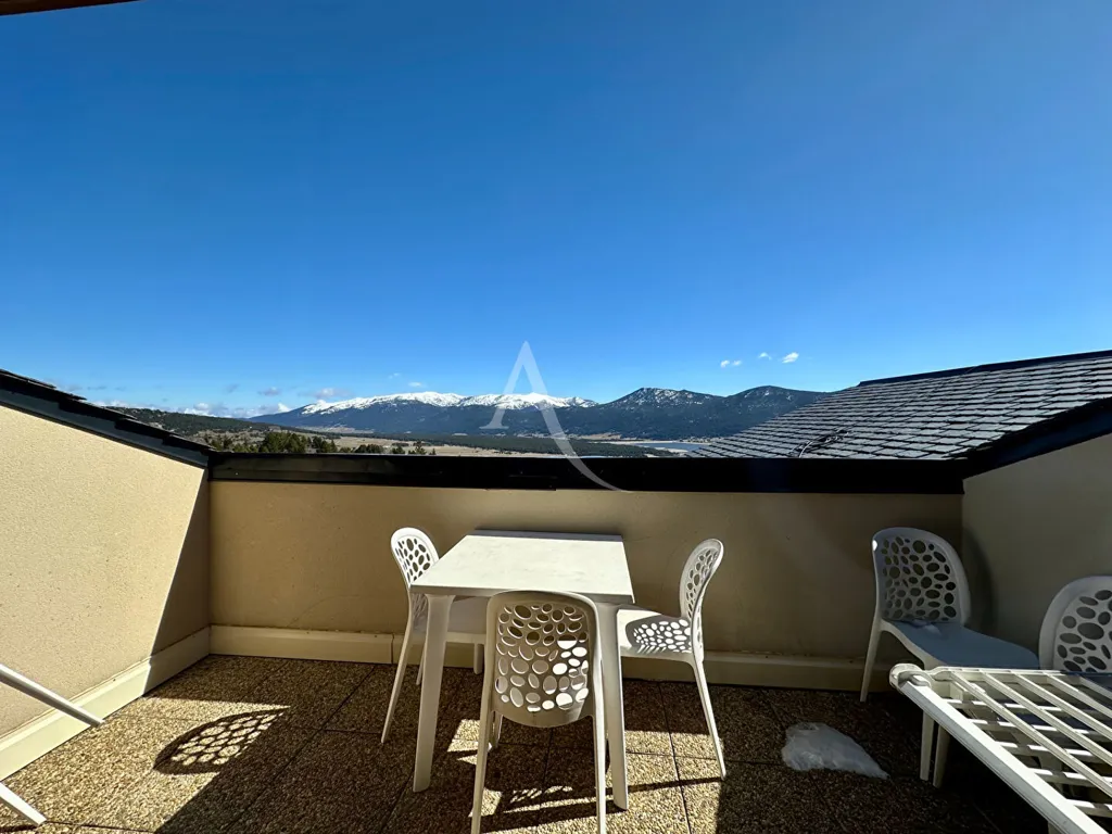 Balcon - Appartement 3 Pièces avec Vue Lac et Montagnes aux Angles