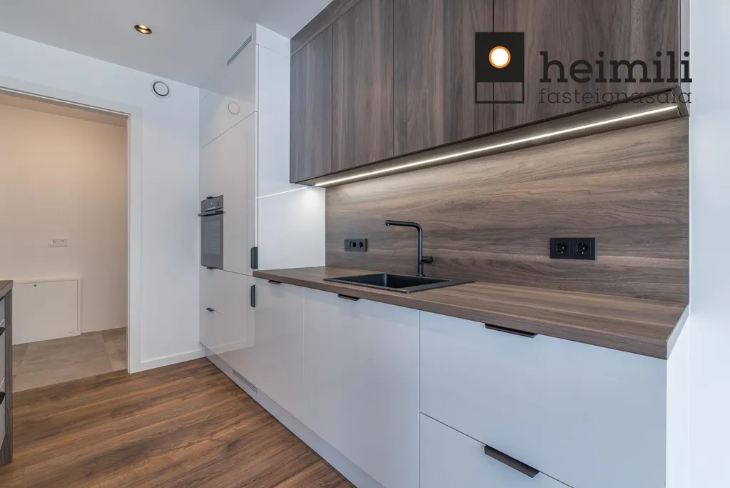 Köök - Apartment with East View in Reykjavik