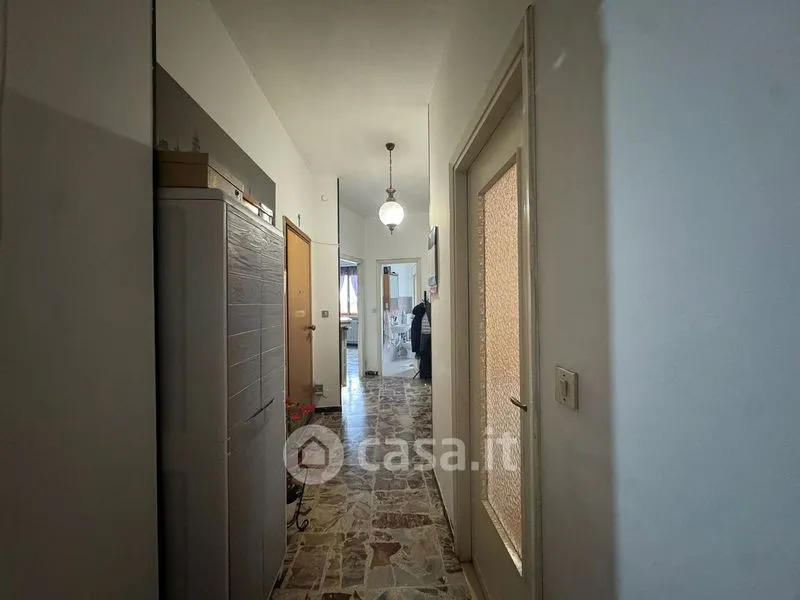 Entrée - Trilocale with Balcony in Vercelli