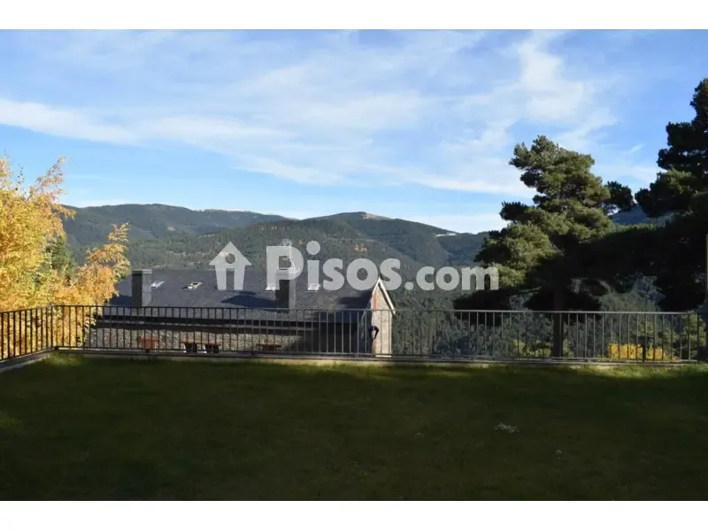 Garden - Duplex with Terraces in La Molina