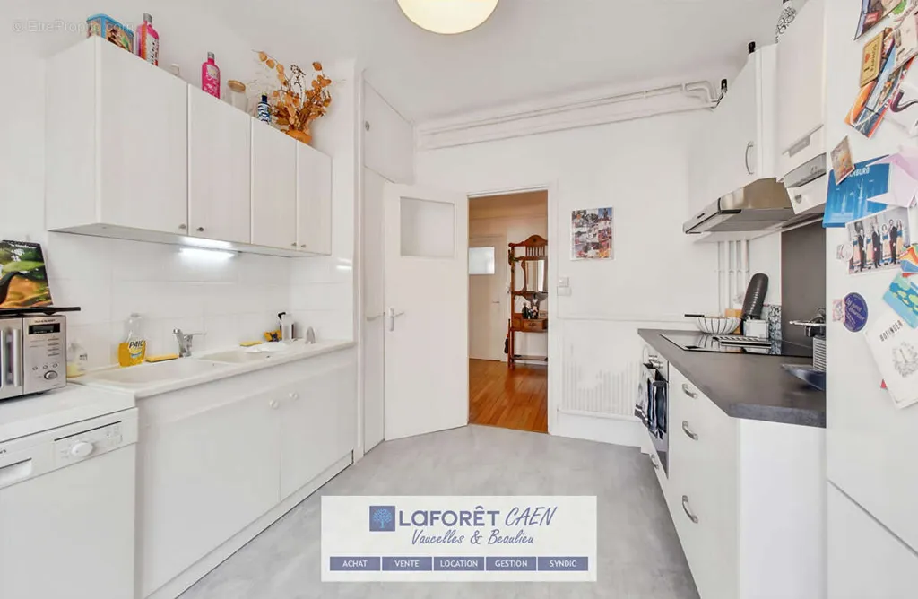 Cuisine - Appartement 3 Pièces avec Balcon au Centre de Caen
