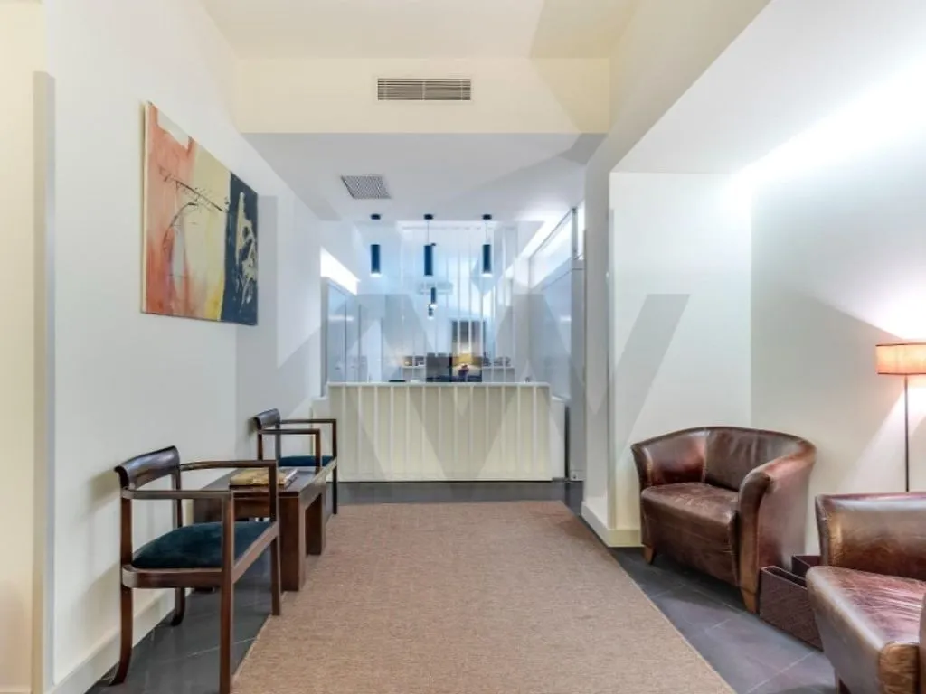 Esik - Luxury Office Space in Porto's City Centre