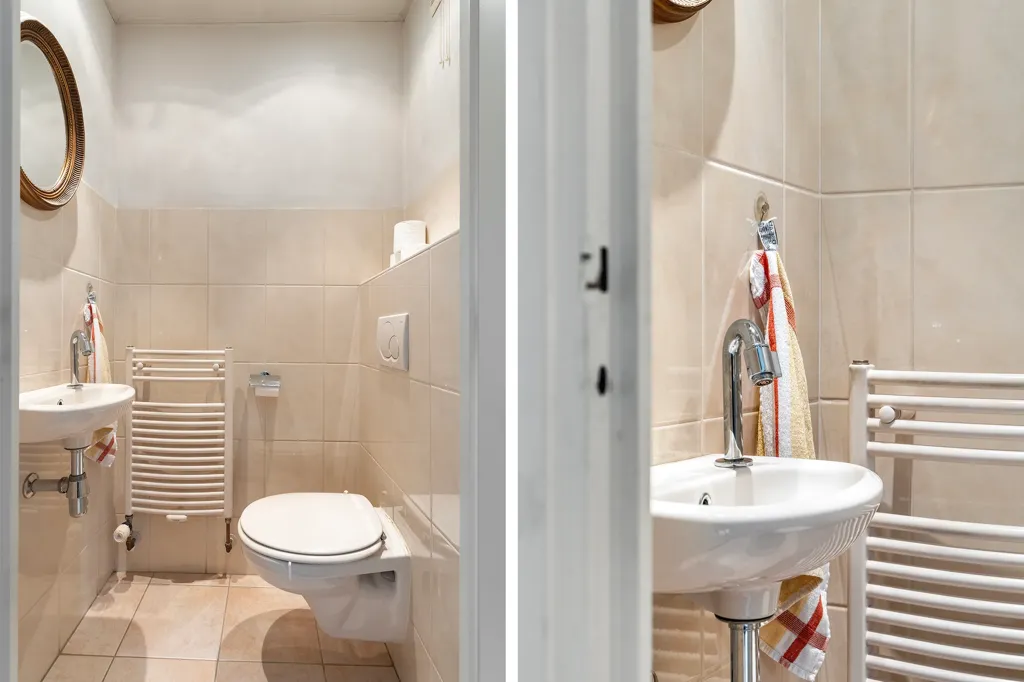 Salles de bain - Extended Semi-detached House with Garden in Velp