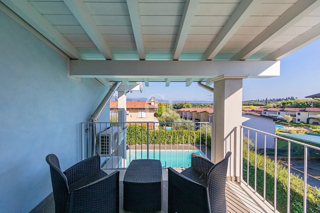Terrasse - Modern Villa with Lake View in Polpenazze