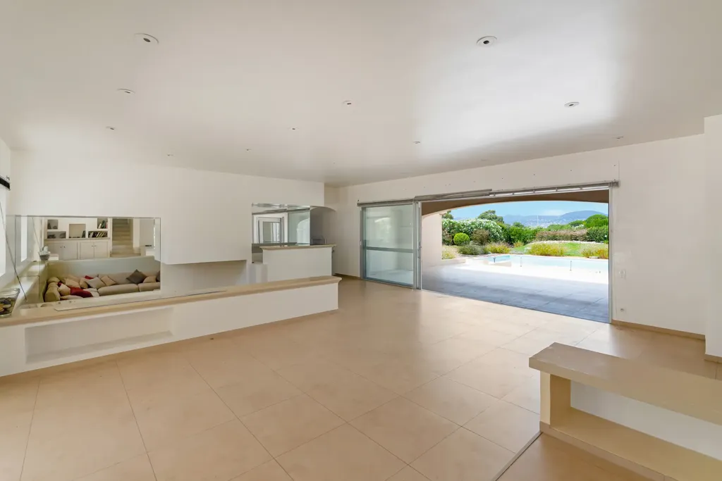 Elutuba - Villa with Sea View in Saint-Tropez