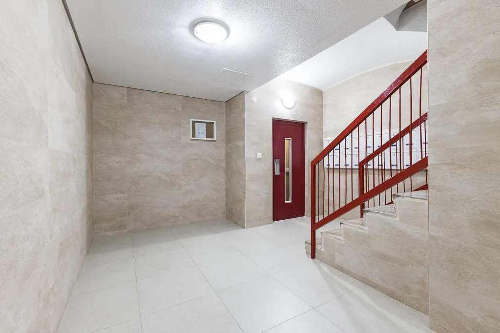 Entrée - Bright Apartment with Lift in Alaquàs