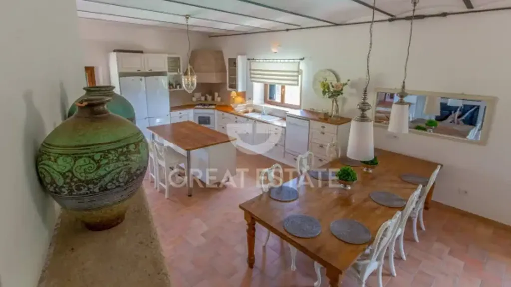Salle à manger - Restored 19th-Century Farmhouse with Pool in Narni