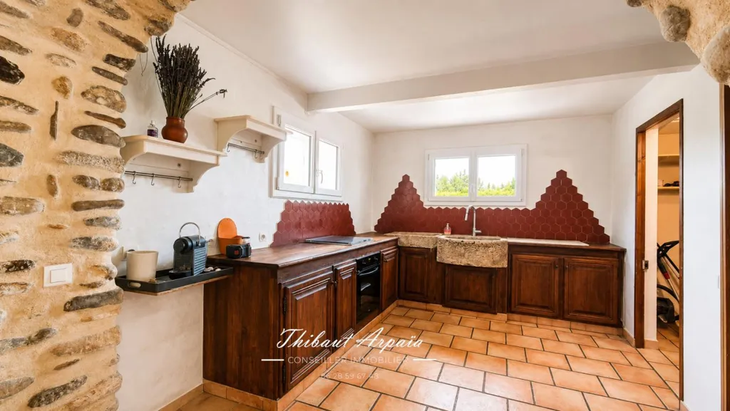Cuisine - Maison Provençale avec Terrasse à Oraison
