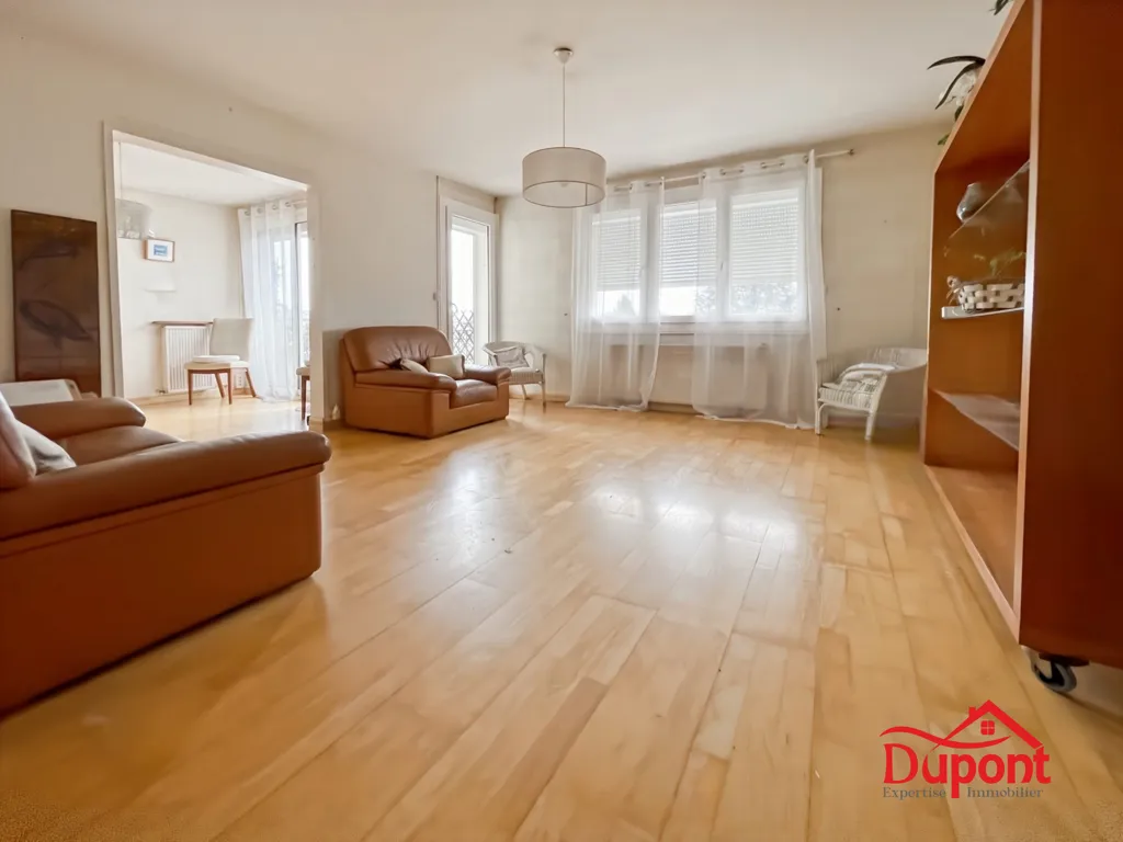 Elutuba - Spacious Flat with Balcony in Saint Jean