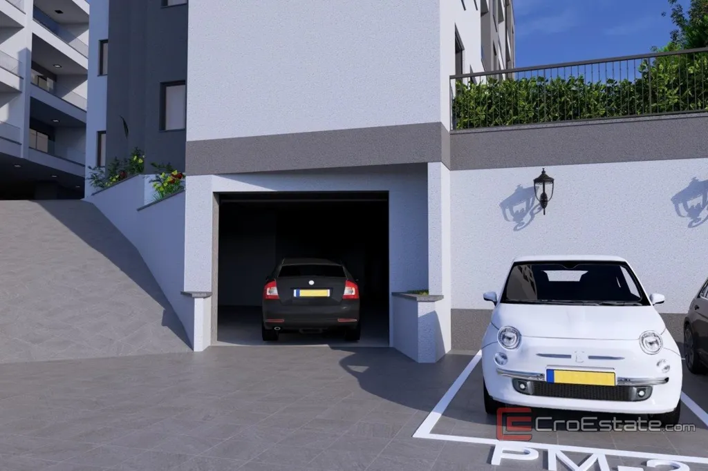 Modern Ground Floor Apartment with Sea View in Omis