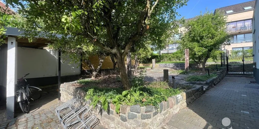 Aed - Duplex Studio with Garden in Leuven Centre