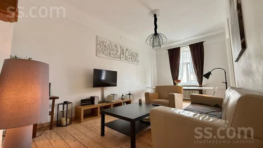 Appartement 4 pièces à Rīga