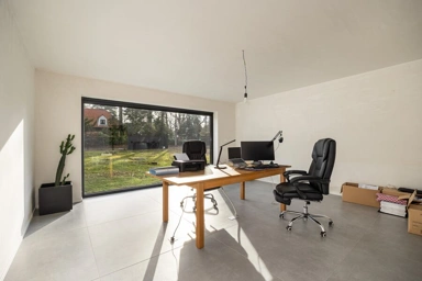 Bureau - Villa Moderne à Personnaliser avec Vue sur Jardin à Proximité de la Nature