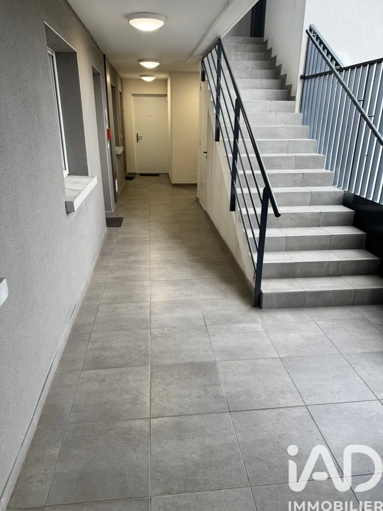Ingresso - Ground-Floor Apartment with Garden in Cannes-Écluse