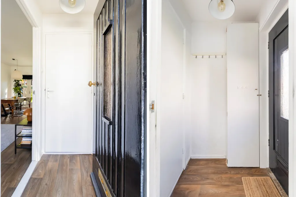 hallway_entrance