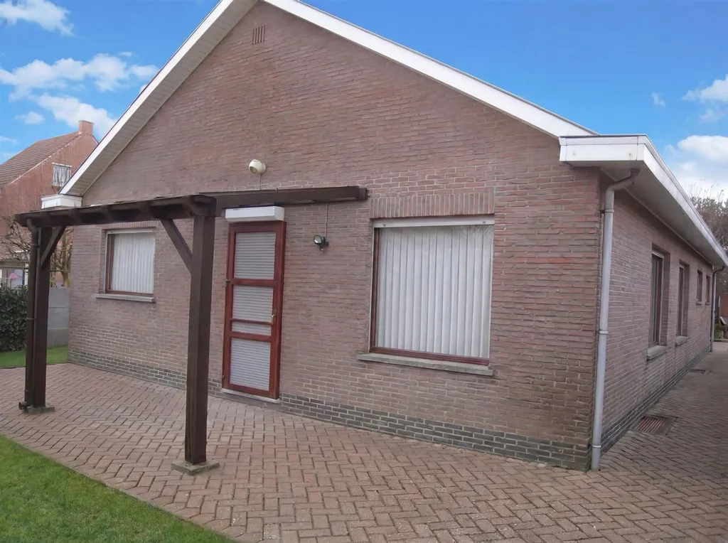 3 magamistoaga maja asukohas Noorderwijk