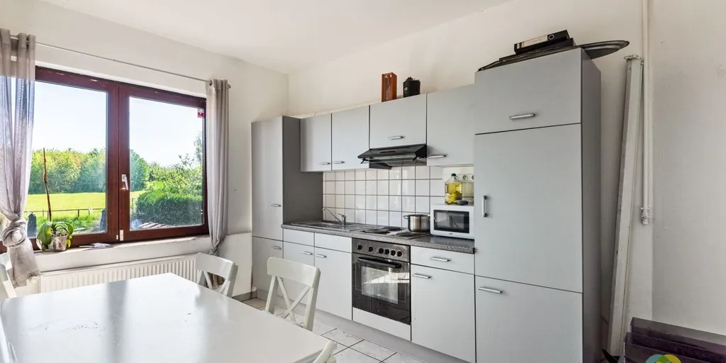 Cucina - Mixed-Use Property with Terrace in Vilvoorde