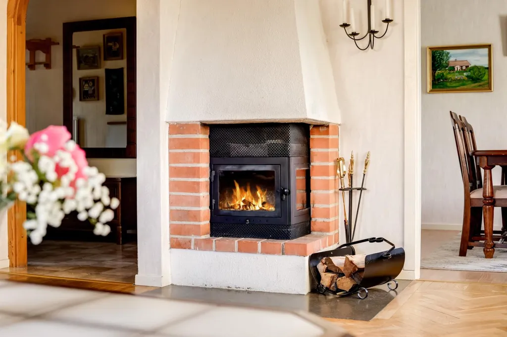 Elutuba - Detached House with Geothermal Heating in Eldstad