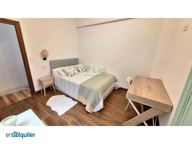 Magamistoad - Student Flat with Balcony in Basurto