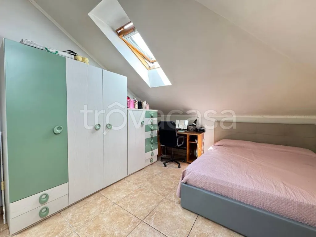 Magamistoad - Apartment with Mansard in Grugliasco